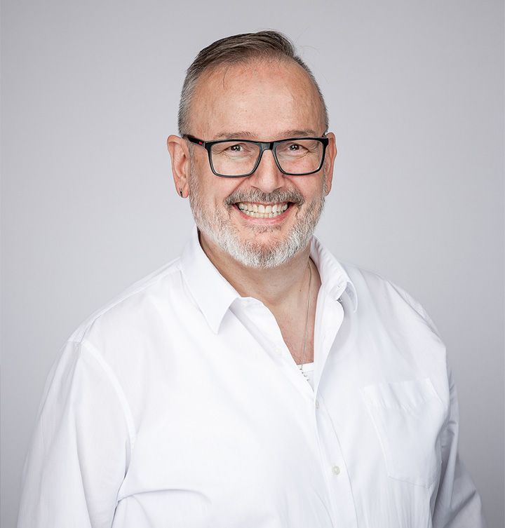 Schlafwohl Team-Alex Adamantidis_2024_ 720x753px.jpg Schlafwohl Team-Alex Adamantidis_2024_ 720x753px